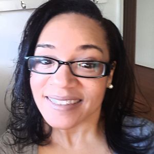 Meet your Posher, Nikole